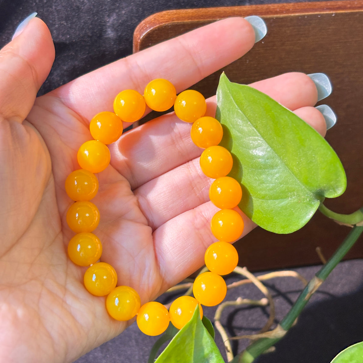 10mm Yellow Agate Bracelet – Natural Gemstone Stretch Bracelet