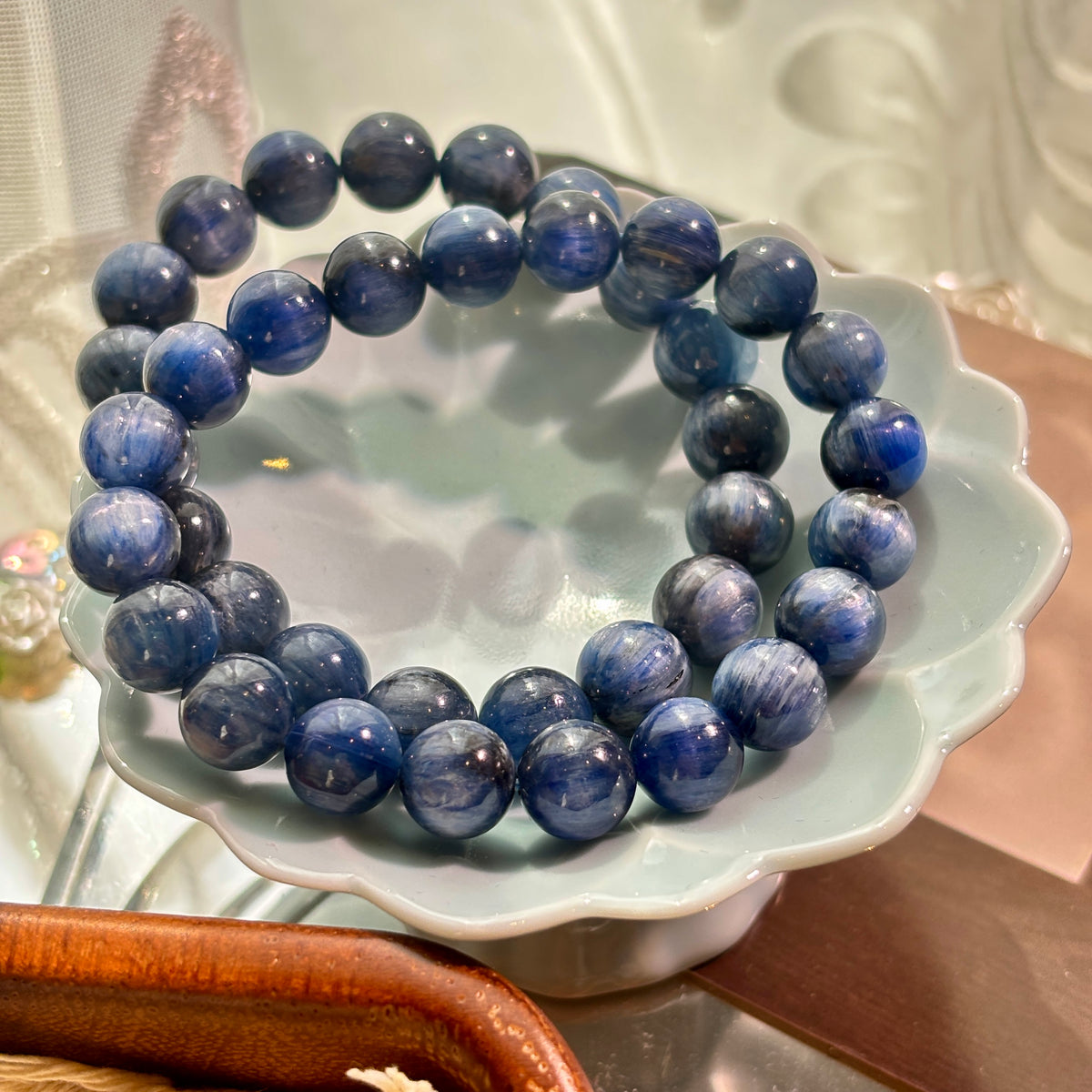 9–10mm Natural Blue Kyanite Gemstone Bracelet