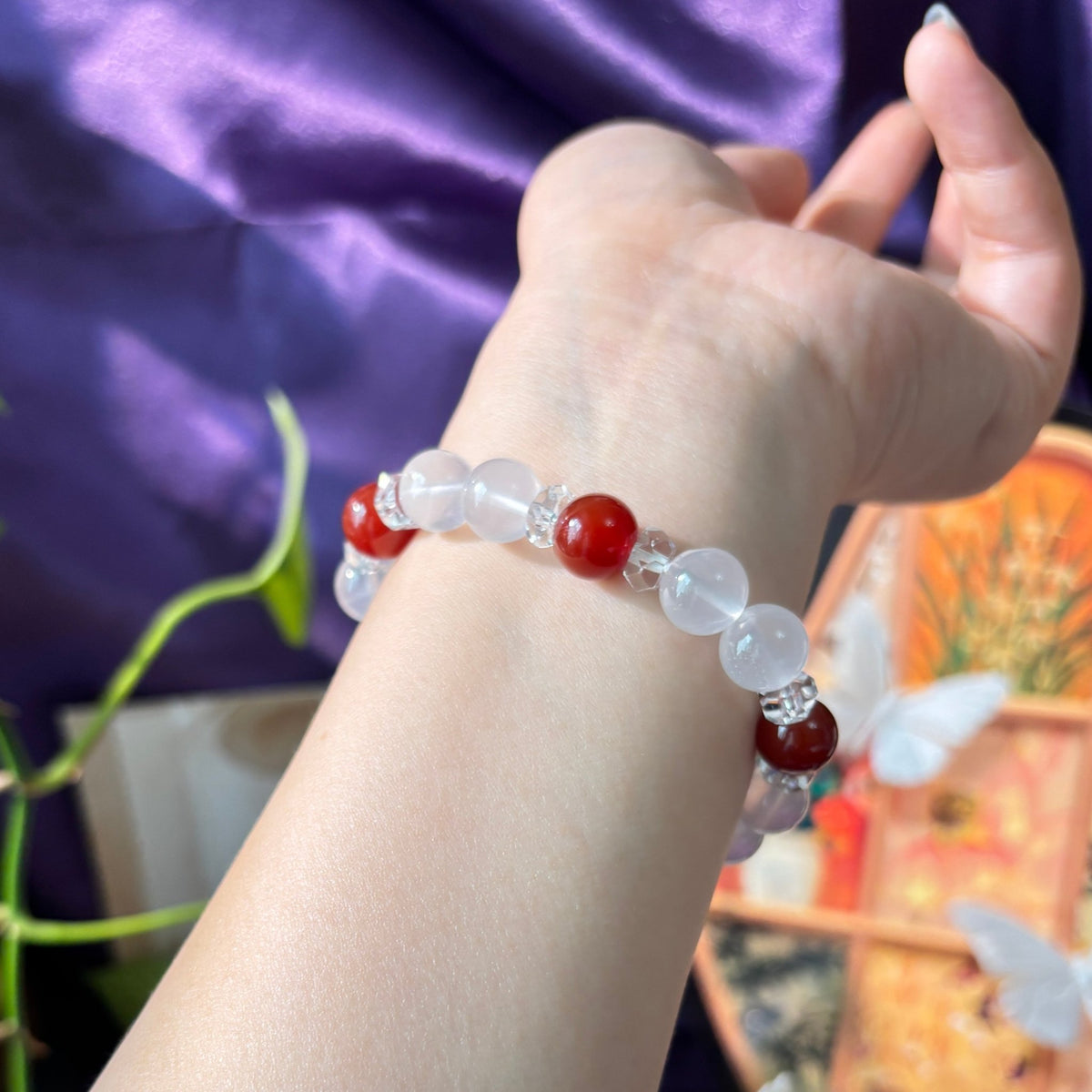10mm Cream White Crystal & Red Agate Beaded Bracelet with Clear Quartz Spacers - DancingMotes