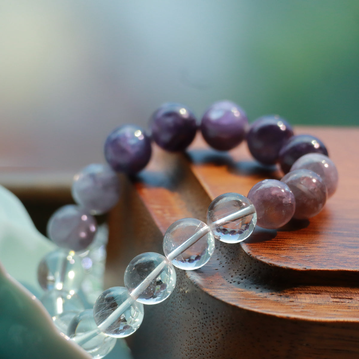 10mm Silver Purple Lepidolite & White Quartz Bracelet – Handmade Natural Crystal Stretch Bracelet
