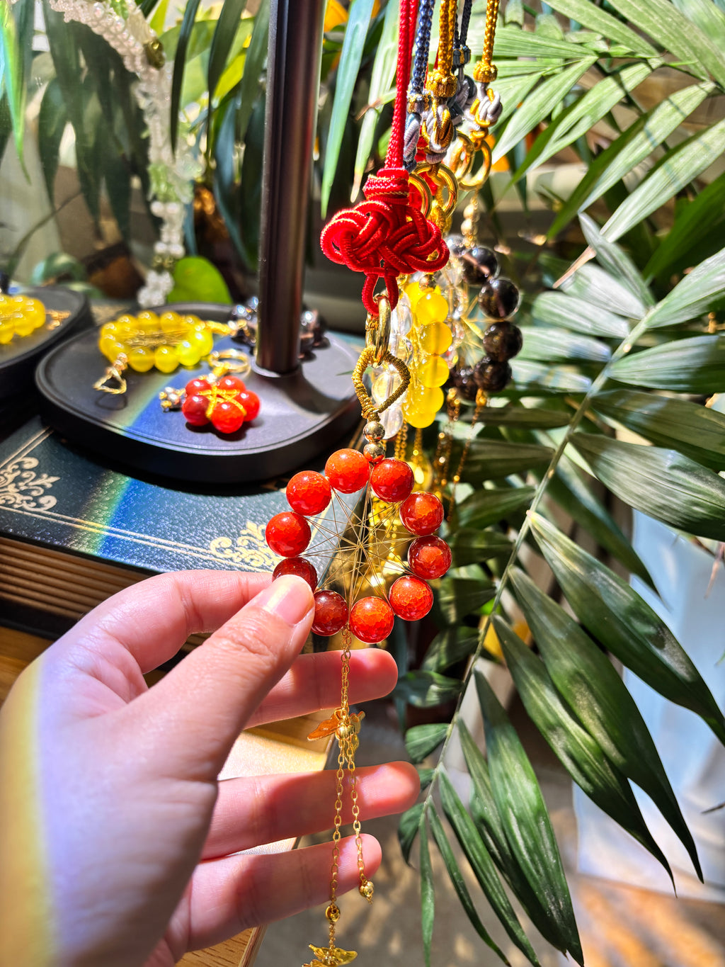 12mm Natural Dragon Vein Red Agate Hanging Ornament Red Agate Dreamcatcher